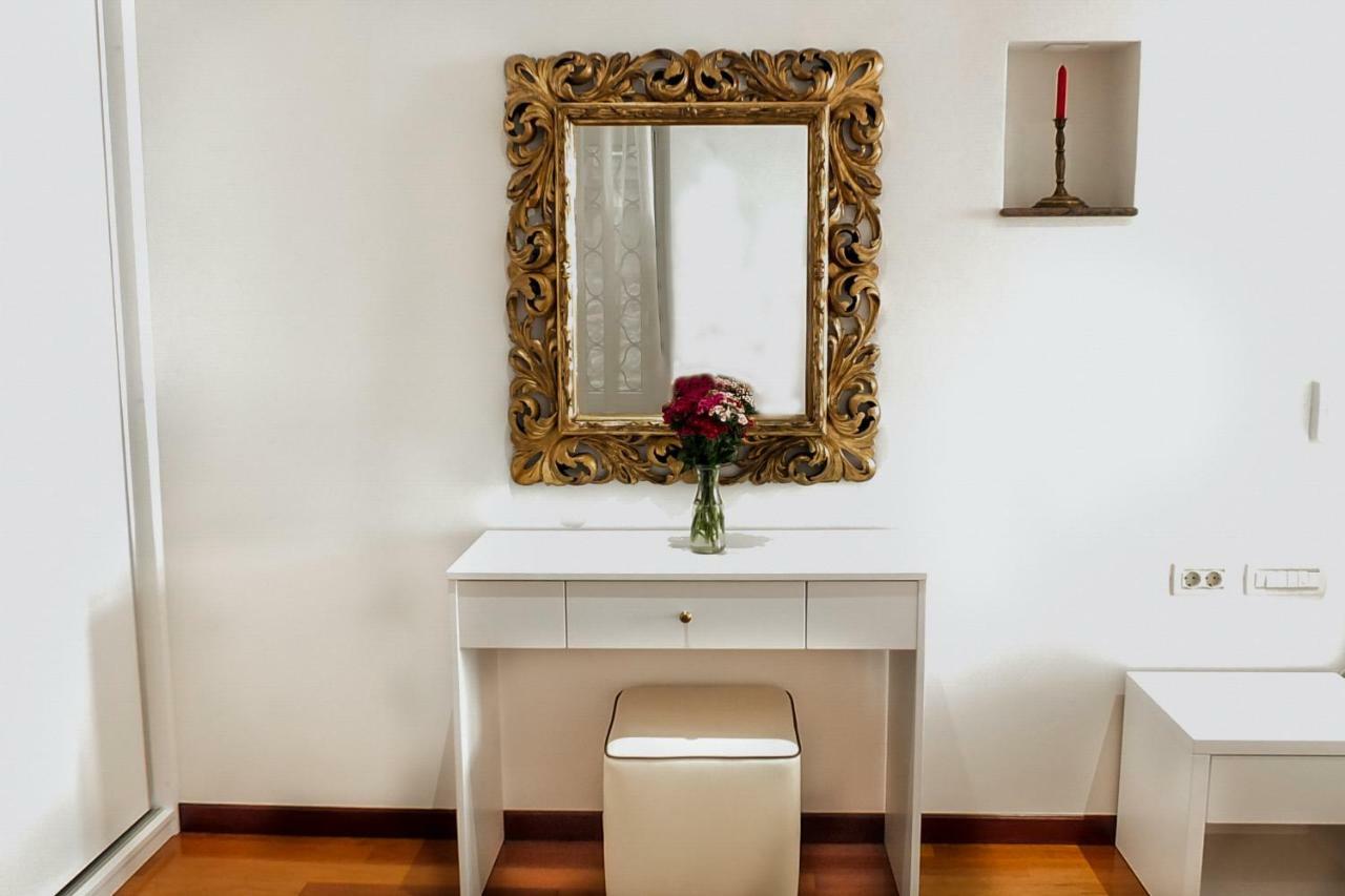 Old Square Studio Apartment Split Exterior foto
